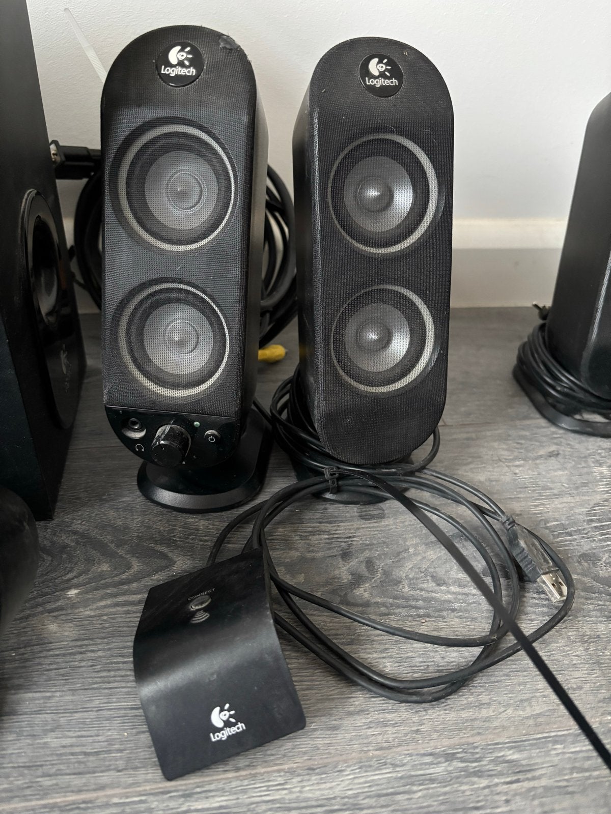 Logitech 5.1 Speakerset met Subwoofer - Zwart, Gebruikt, Complete surroundset, Minder dan 60 watt, Ophalen