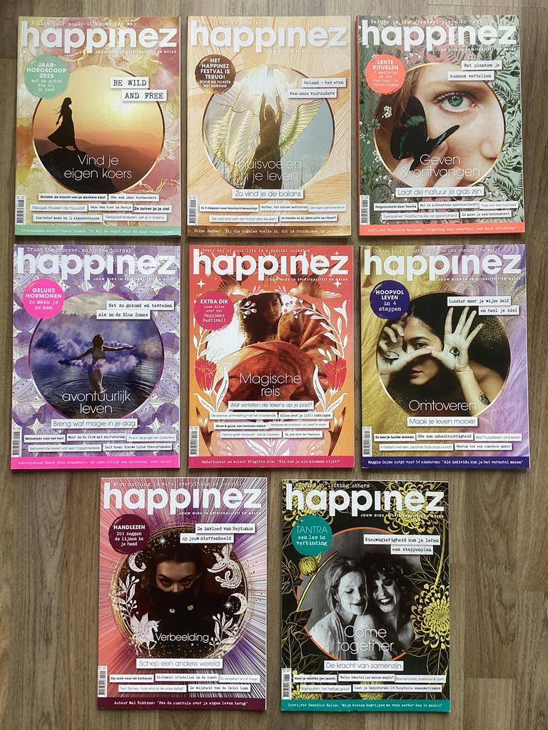 8 x Happinez magazine van 2025, Ophalen of Verzenden, Zo goed als nieuw, Lichaam en Geest