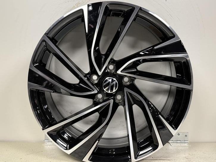 19" VW Adelaide Fits Golf/Caddy/Touran 5x112 et45 235/35/19, Banden en Velgen, Niet ingevuld, Nieuw, Ophalen of Verzenden