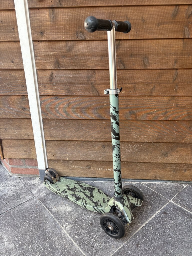 Step leger scooter, Fietsen en Brommers, Ophalen, Zo goed als nieuw, Gewone step, Onbekend
