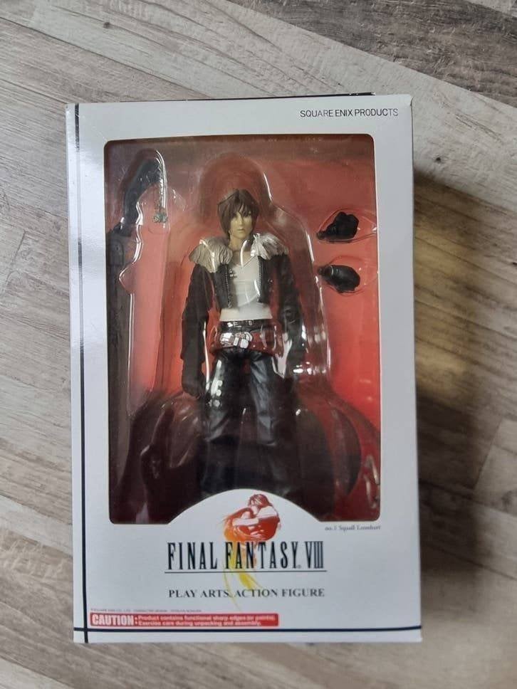 Squall Final Fantasy VIII Play arts, Vanaf 16 jaar, Ophalen of Verzenden, Zo goed als nieuw