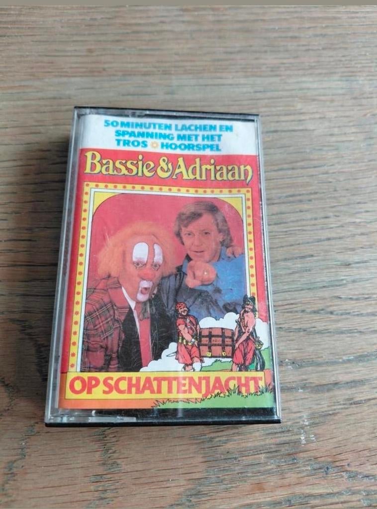 Bassie en Adriaan op Schattenjacht cassettebandje. 1985., Gebruikt, Kinderen en Jeugd, 1 bandje, Ophalen of Verzenden