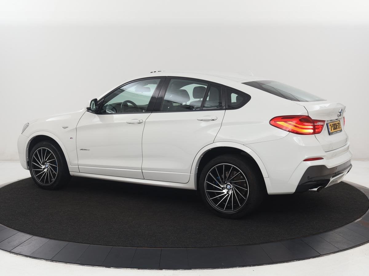 BMW X4 xDrive20i Executive | Head-Up | Schuifdak | M Sport |, Auto's, BMW, Automaat, Gebruikt, 4 cilinders, 2000 kg