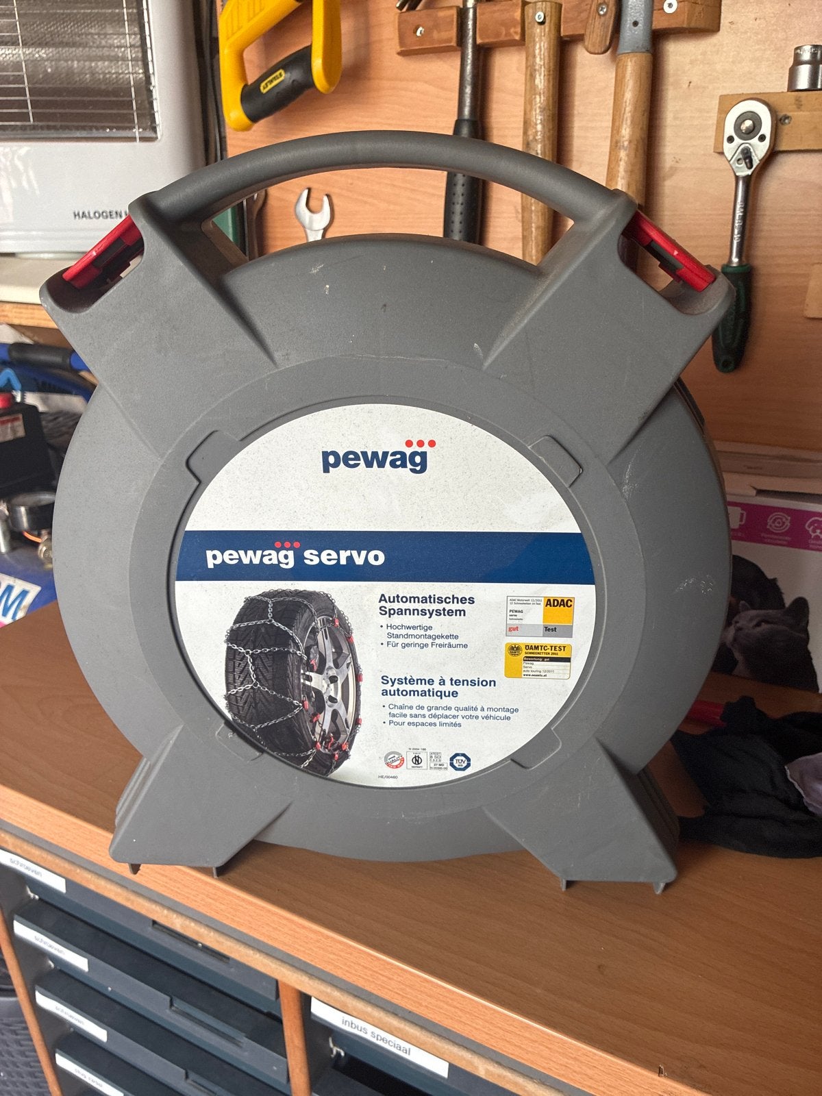 Pewag Servo sneeuwkettingen - Automatisch spansysteem, Auto diversen, Sneeuwkettingen, Ophalen of Verzenden, Nieuw