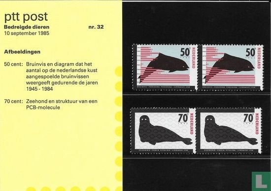 Postzegelmapje M32 Bedreigde dieren 1985 NL, Postzegels en Munten, Ophalen of Verzenden