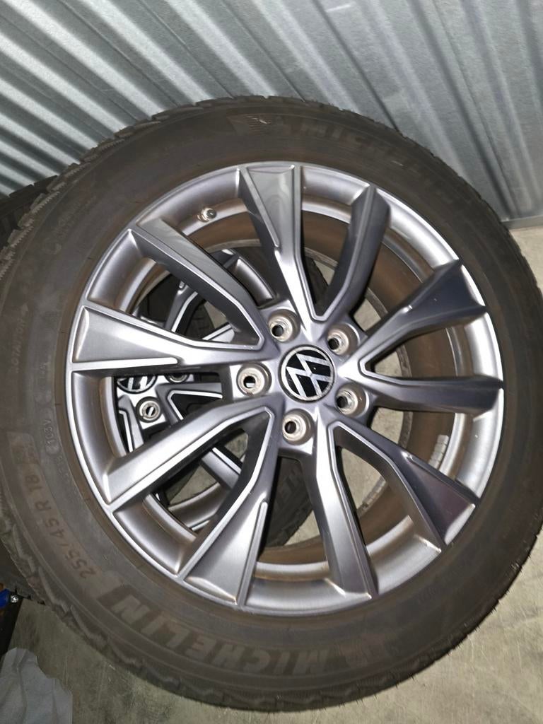 Volkswagen transporter 18 inch Velgen met Michelin banden, Ophalen