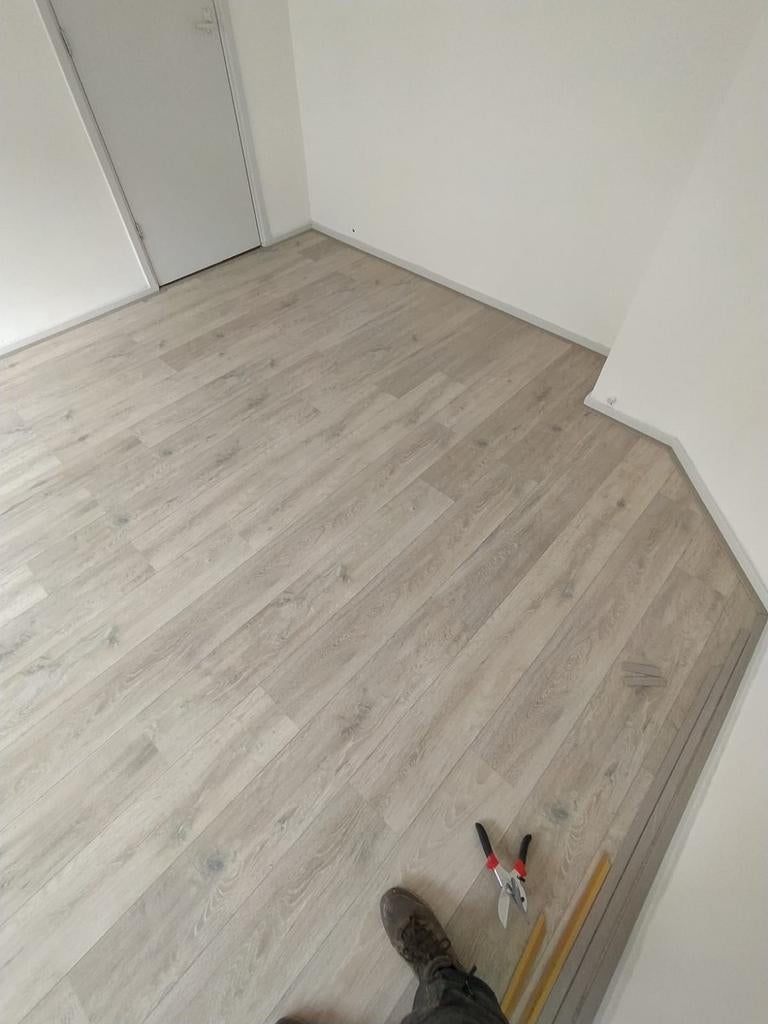 Laminaat.leggen, Ophalen of Verzenden, Zo goed als nieuw, 75 m² of meer, Laminaat