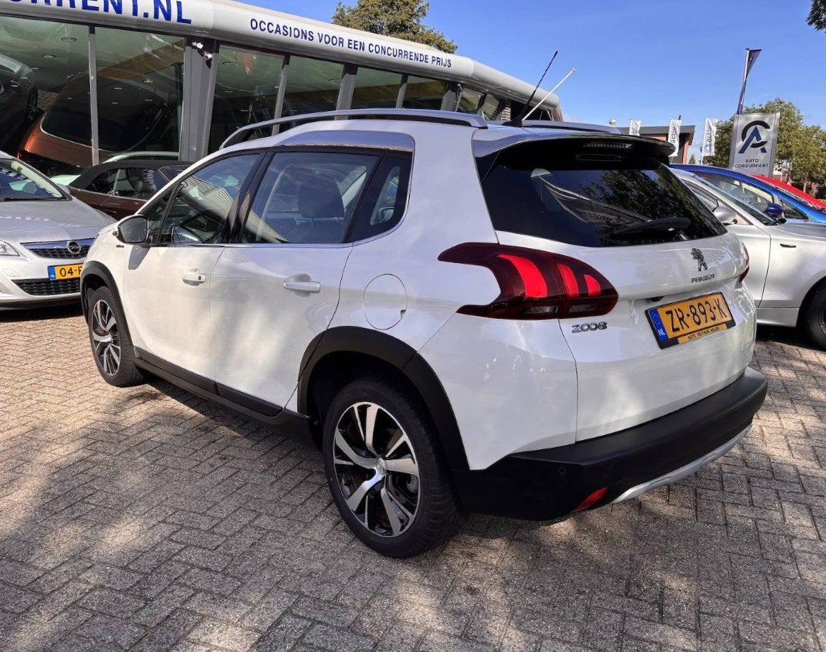 Peugeot 2008 GT line, Carplay, Pano, Stoelverw Automaat Inru, Auto's, Automatische klimaatregeling, Gebruikt, Euro 6, 4 cilinders