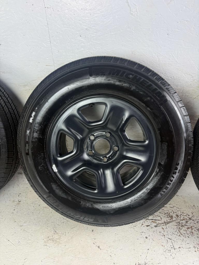 5x Originele Jeep Gladiator Wrangler velgen 17" 5x127 8mm!, Auto-onderdelen, Banden en Velgen, Niet ingevuld, Banden en Velgen