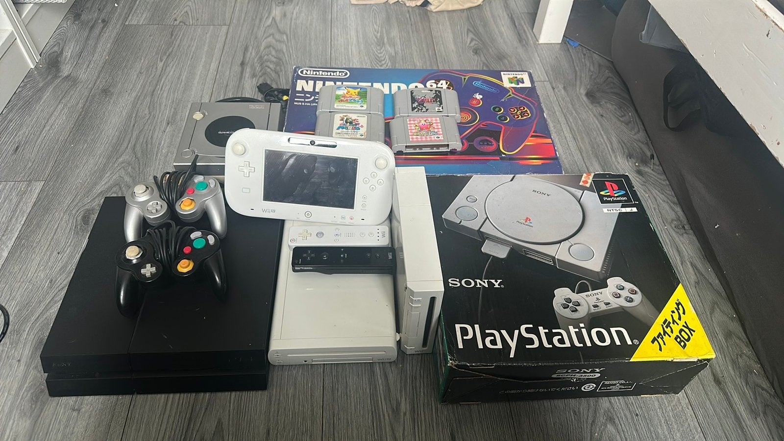 Retro & Modern Console Lot: N64 CIB, GC, PS1, PS4, Wii U, Ophalen of Verzenden, Zo goed als nieuw