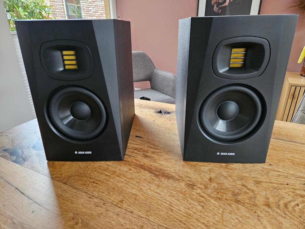 Adam Audio T5V Studio Monitoren actieve speakers, Audio, Tv en Foto, Luidsprekers, Overige merken, Ophalen of Verzenden, Zo goed als nieuw