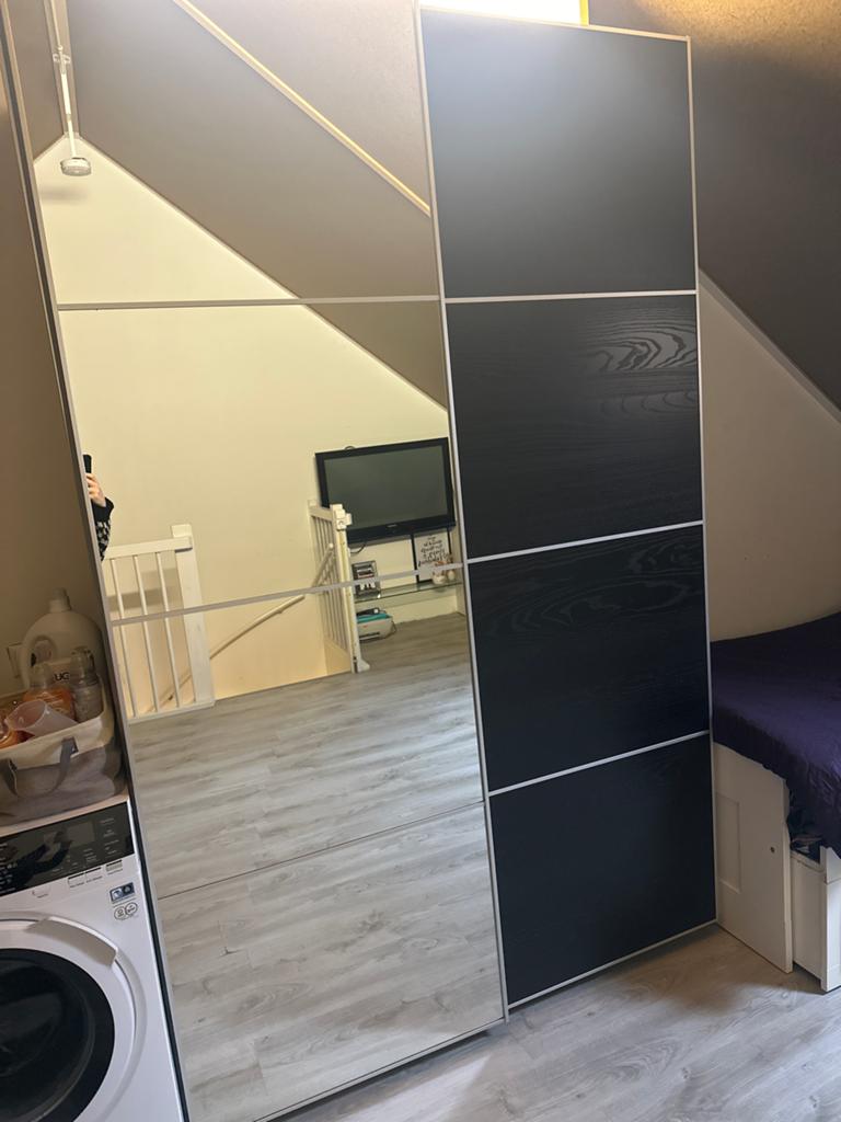 IKEA PAX Kledingkast met spiegel en zwarte deuren, Ophalen, Gebruikt, 100 tot 150 cm, 200 cm of meer