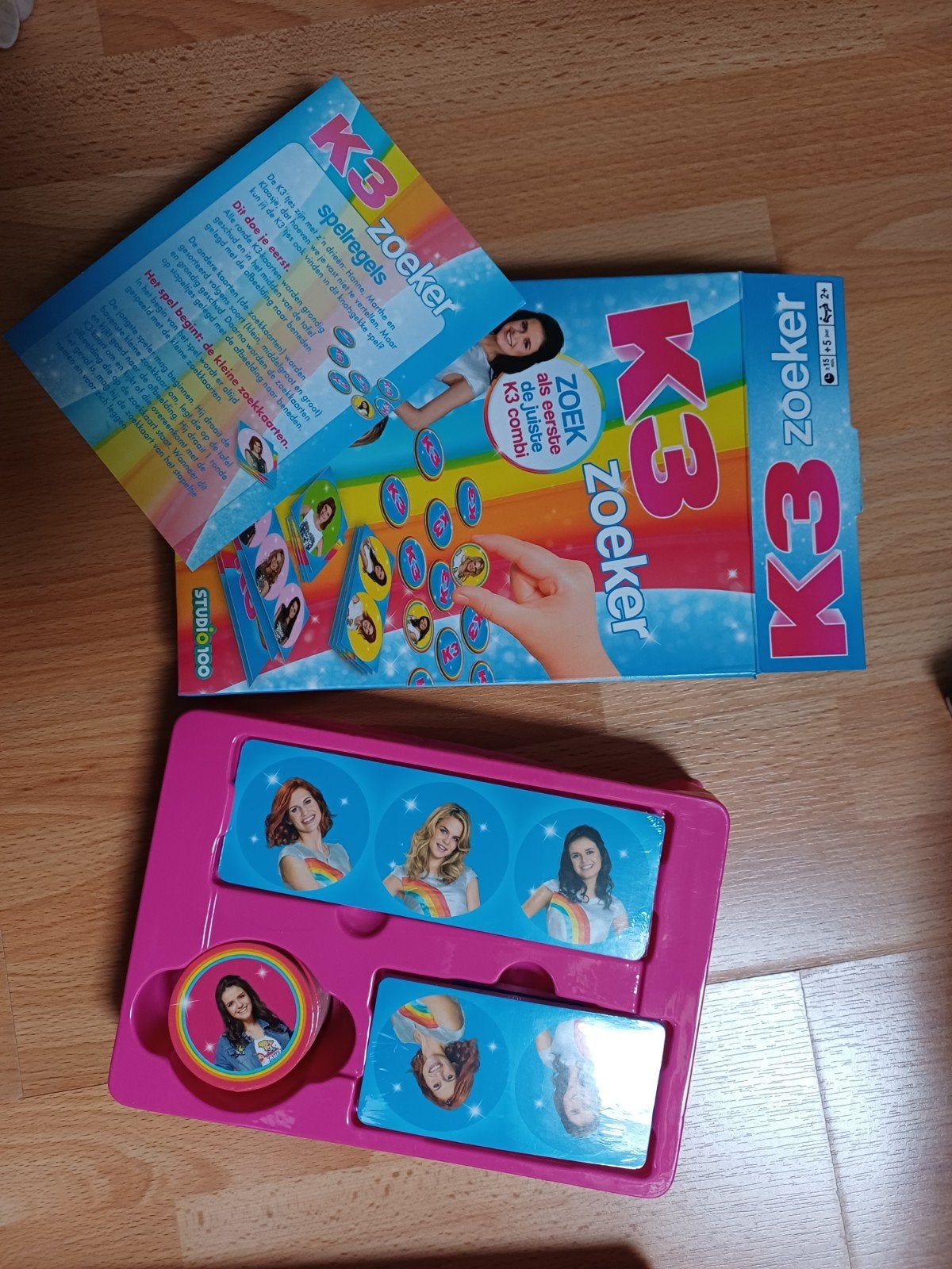 K3 Zoeker bordspel - Zoek de juiste K3 combi!, Hobby en Vrije tijd, Gezelschapsspellen | Bordspellen, Een of twee spelers, Ophalen of Verzenden