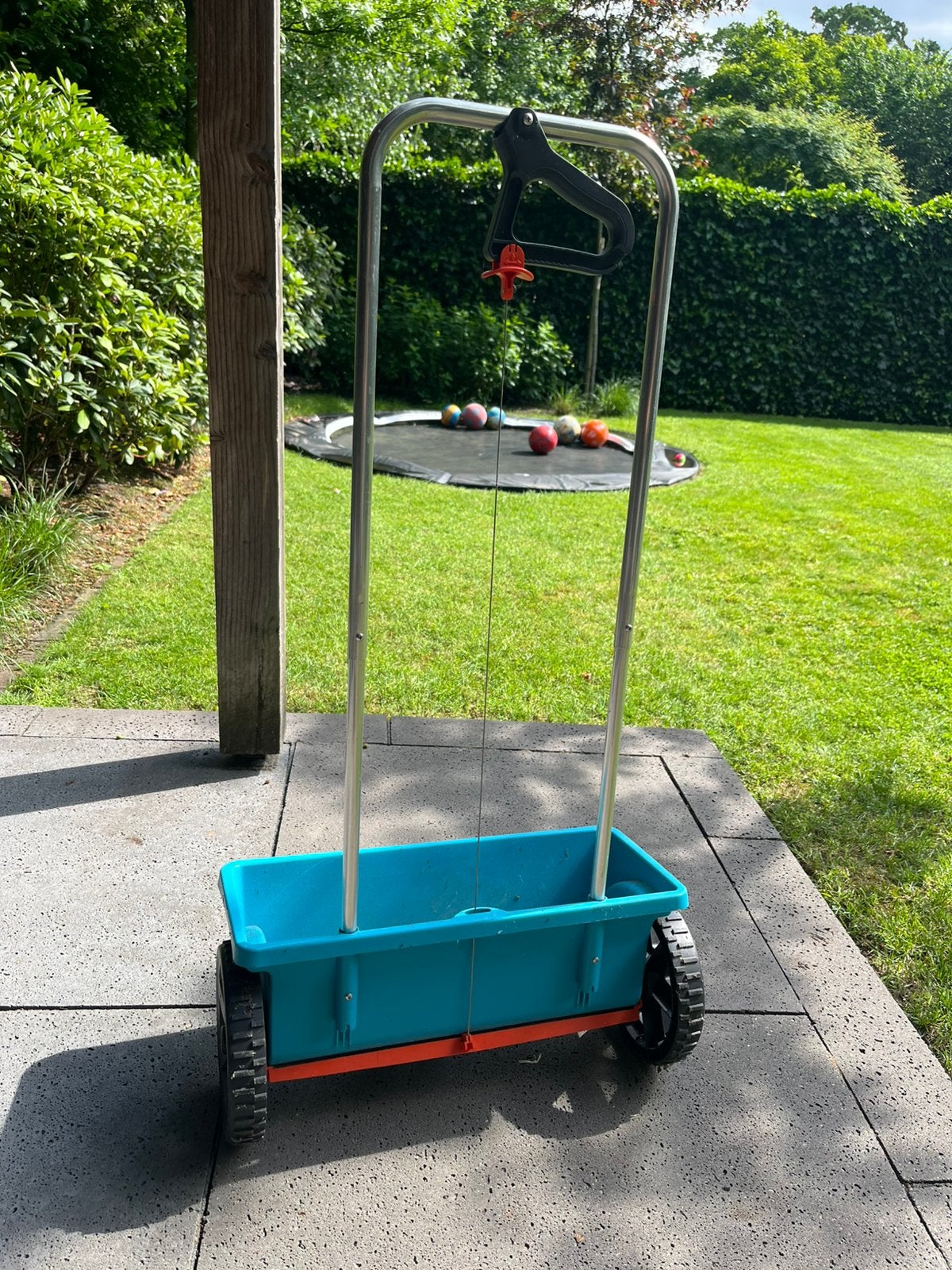 Gardena strooiwagen L, Tuin en Terras, Ophalen, Zo goed als nieuw