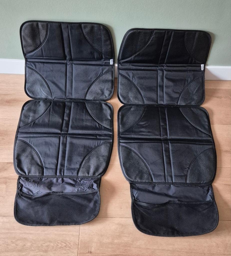 Autostoelbeschermer 2 stuks, Overige merken, 15 t/m 36 kg, Ophalen of Verzenden, Gebruikt