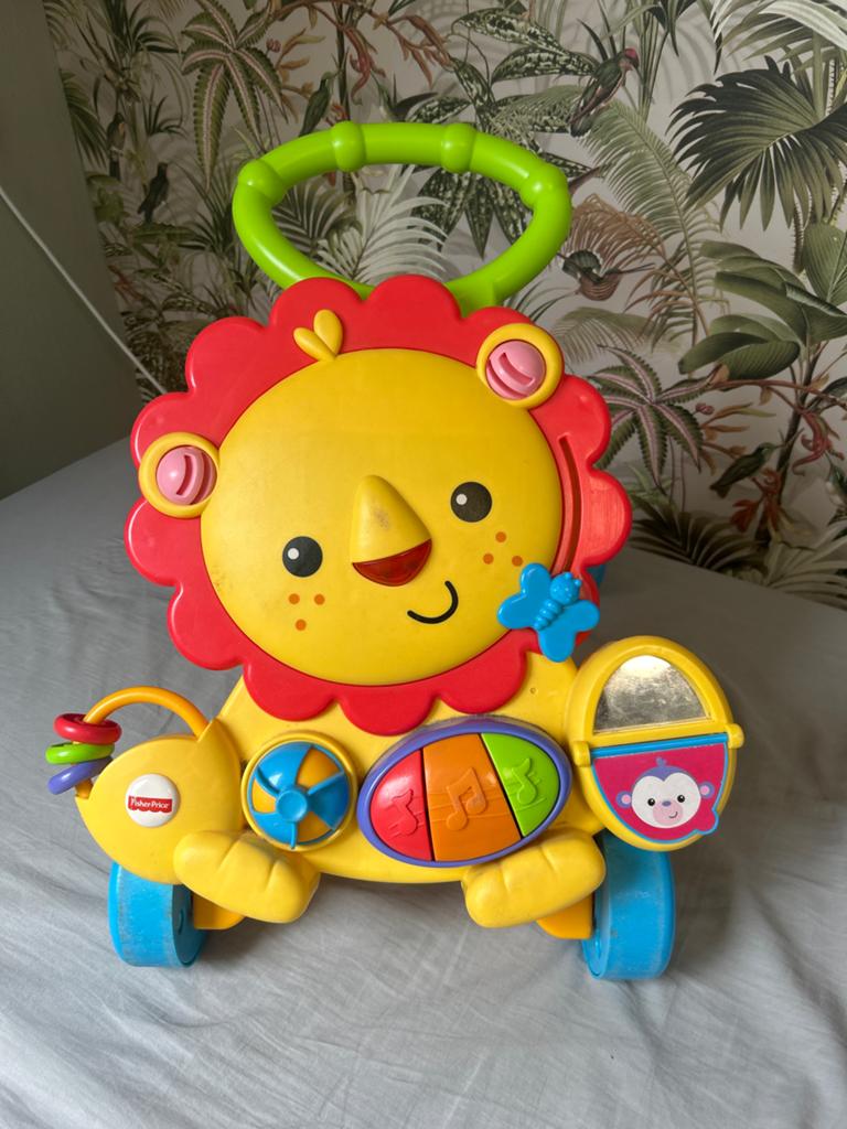 Fisher-Price Leeuw Loopwagen met Me Mee Groei Loopwagen, Ophalen of Verzenden, Gebruikt, Overige typen, Met geluid