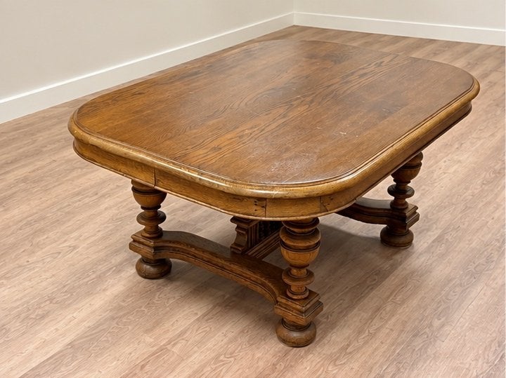 Klassieke antieke houten salontafel met gedraaide poten, Ophalen