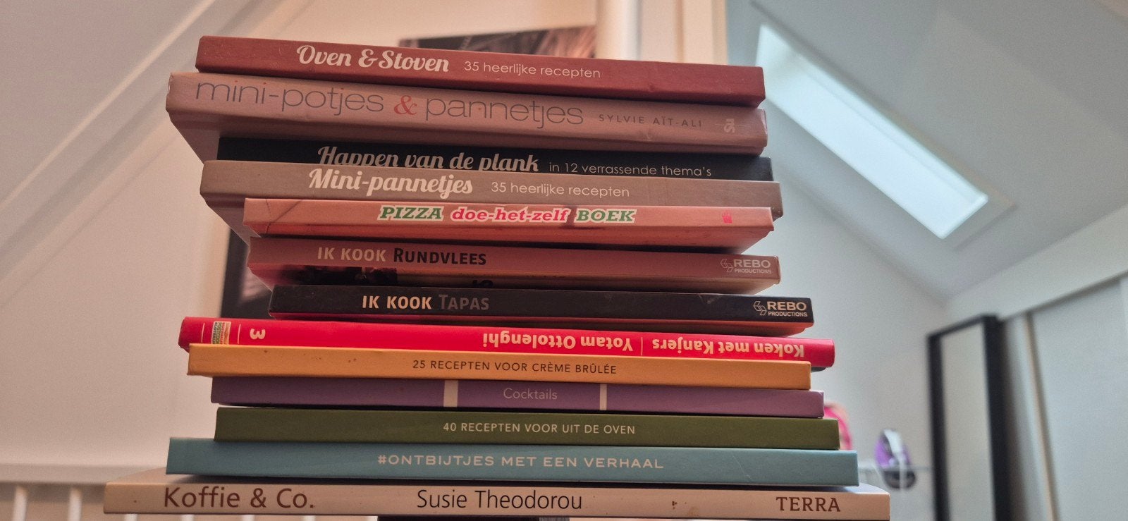 Stapel kookboeken: Tapas, ovengerechten en kleine hapjes, Boeken, Ophalen of Verzenden
