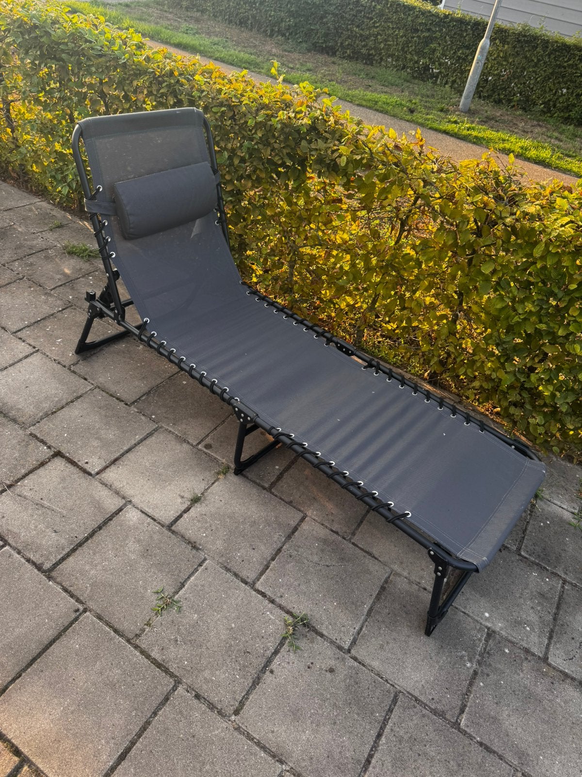 lange ligstoel met hoofdkussen, Ophalen, Zo goed als nieuw, Aluminium