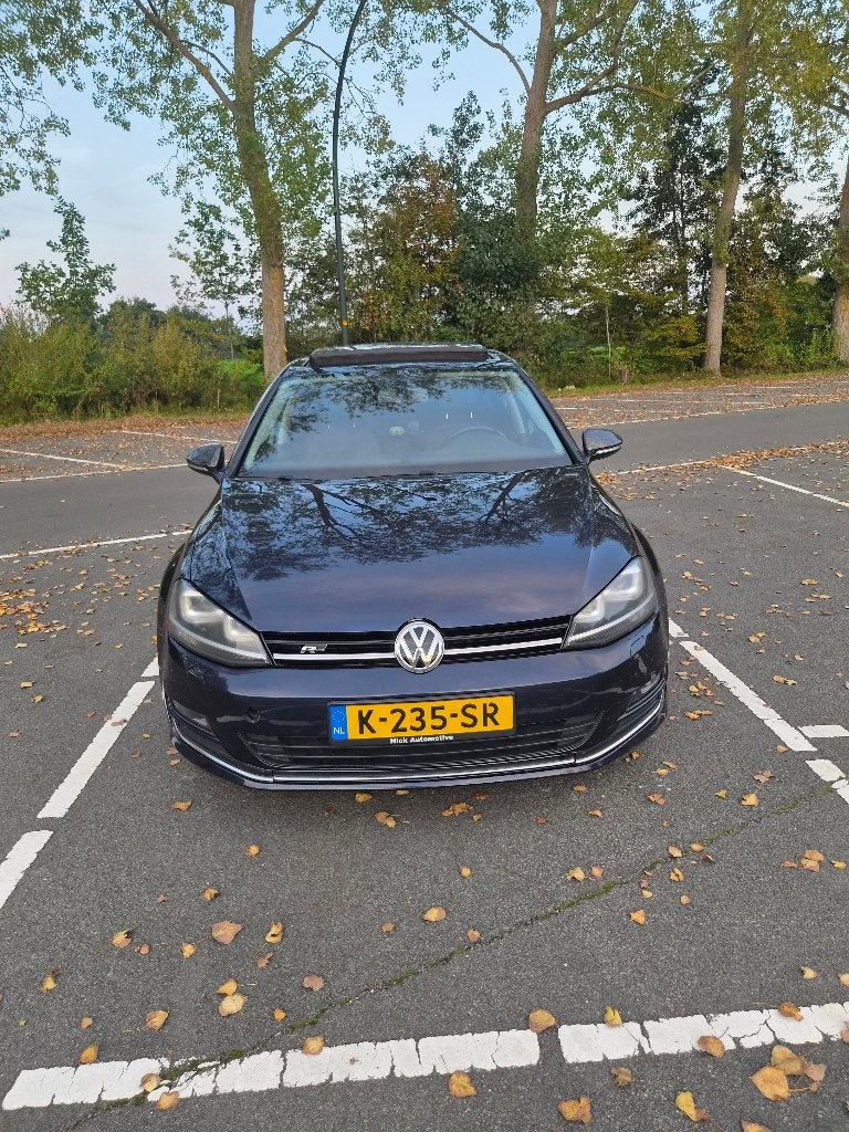 Volkswagen Golf 7 1.8 TSI R-line Panodak, 4 cilinders, Blauw, Leder, 75 €/maand
