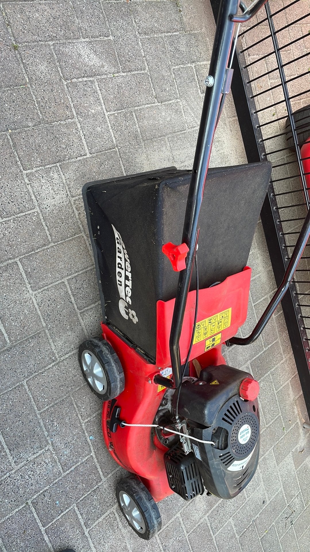 Grasmaaier eco wheeler 400 pd, Ophalen, Zo goed als nieuw, Benzine-grasmaaier