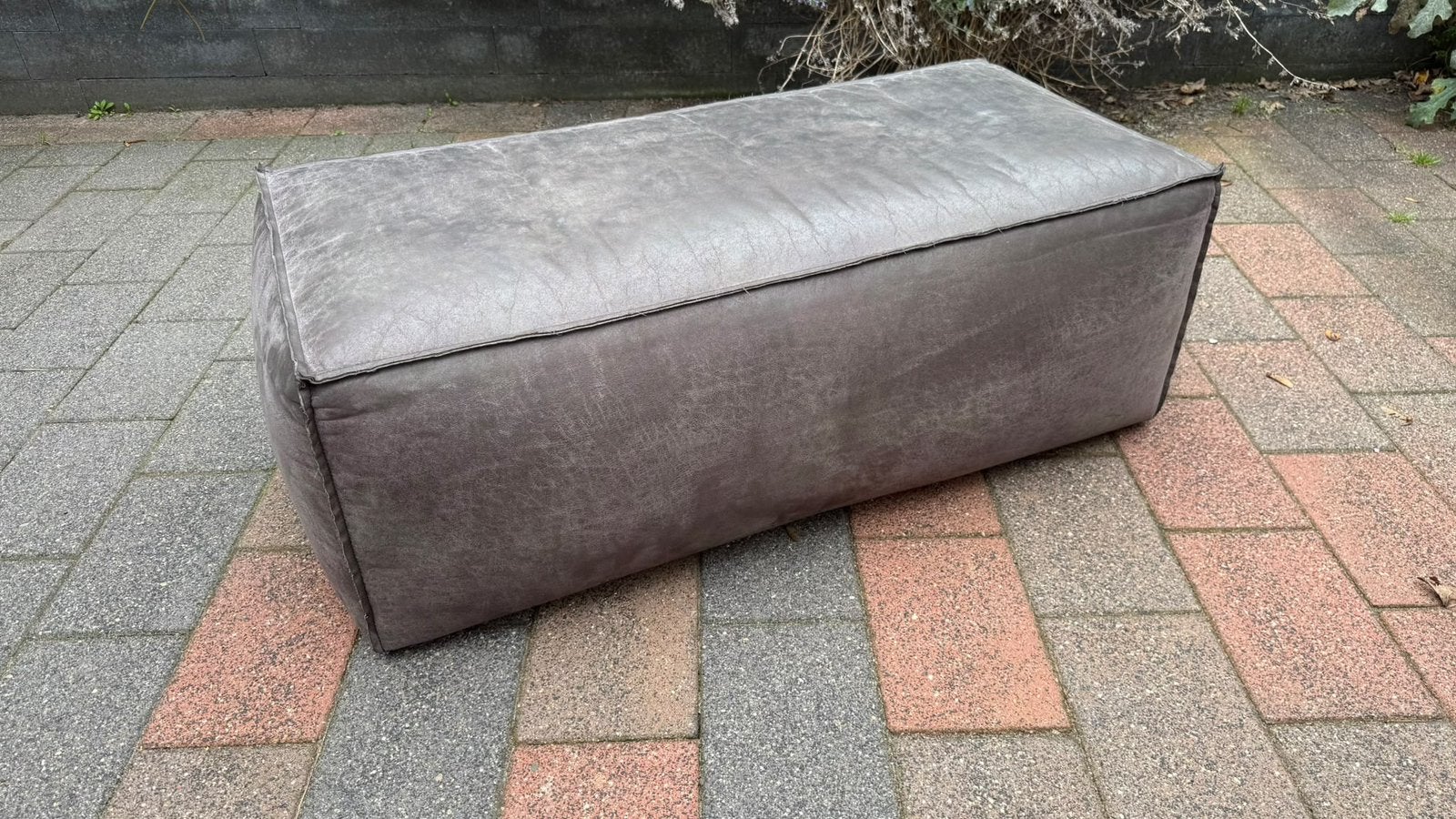 Mooie grote stevige hocker! Be pure home, Huis en Inrichting, Ophalen, Zo goed als nieuw