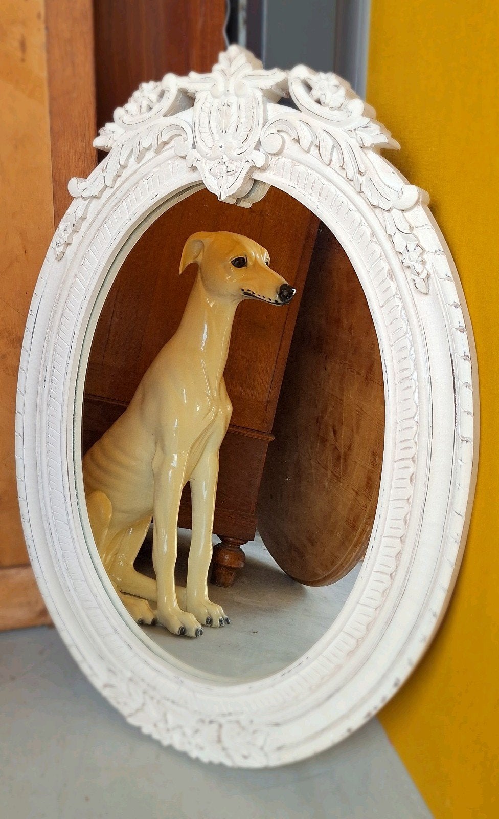 vintage barokke witte spiegel, ovale lijst met guirlande, Minder dan 50 cm, Gebruikt, Vintage, Ophalen of Verzenden