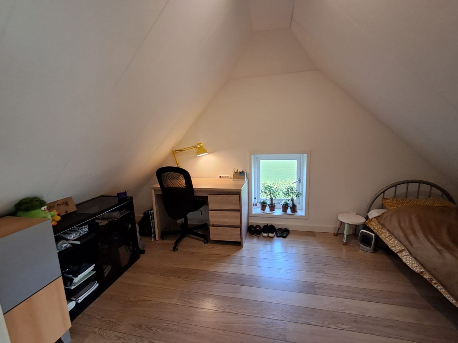Te huur: kamer in gerenoveerd boerderijtje ederveen