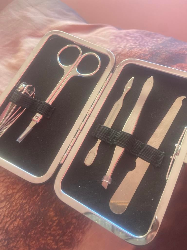 Manicure/Pedicure Set in Gouden Etui, Ophalen of Verzenden, Zo goed als nieuw, Overige typen