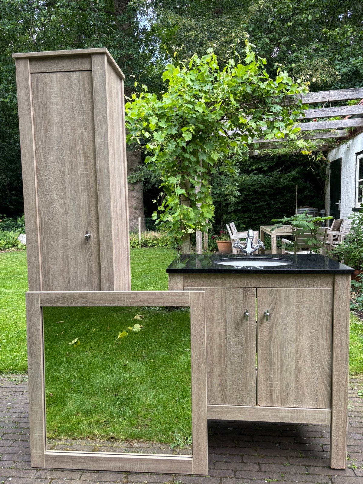 Set met hardstenen wastafel, spiegel en hoge kast, Huis en Inrichting, Badkamer | Badkamermeubels, Ophalen, 50 tot 100 cm, Zo goed als nieuw