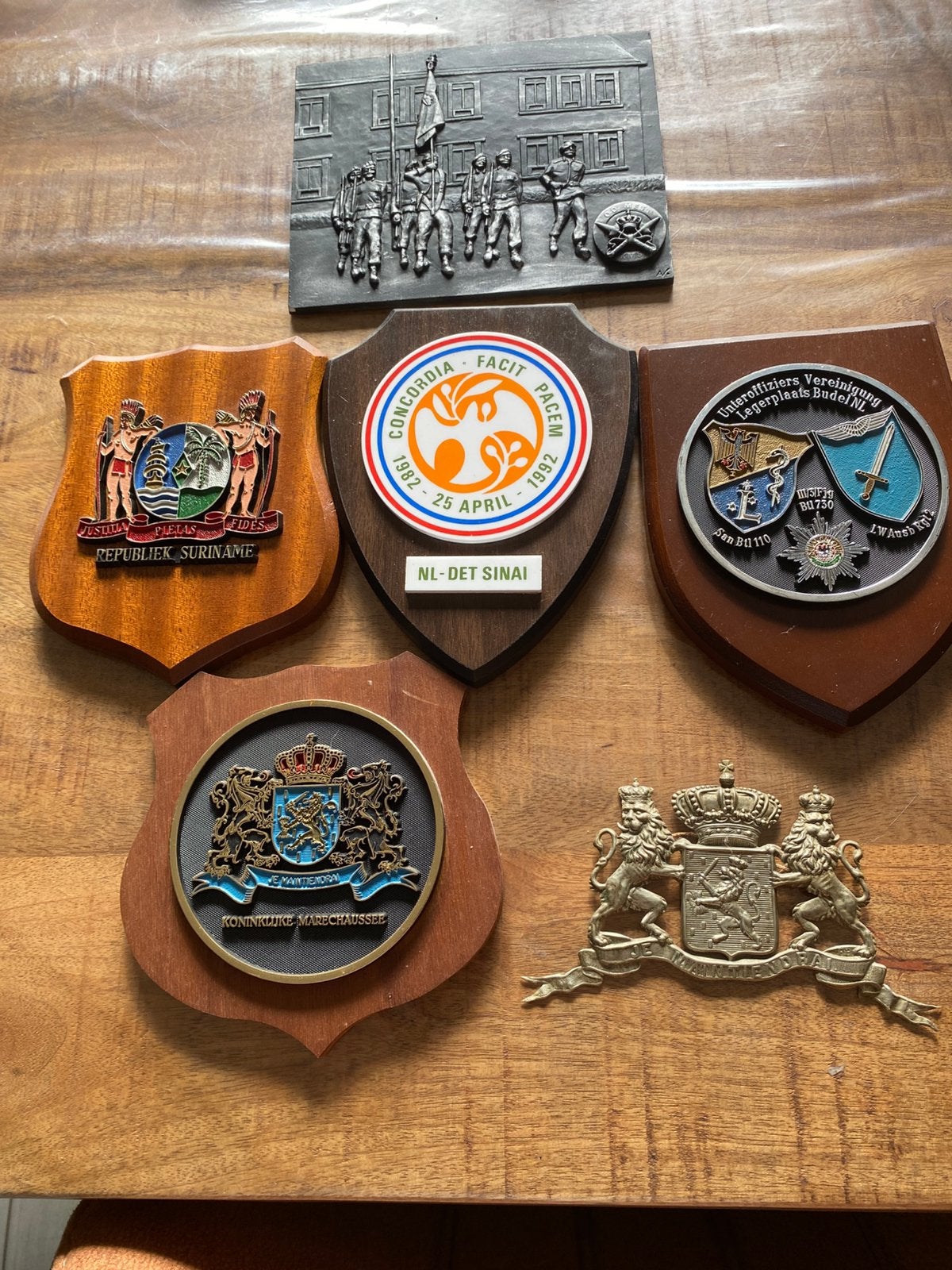 Militaire plaquette mooie militaire plaquette, Verzamelen, Militaria | Algemeen, Ophalen of Verzenden, Overige soorten, Nederland