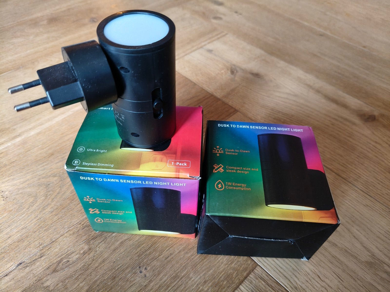 Dusk to Dawn Sensor LED Nachtlampje - 2 stuks, Huis en Inrichting, Overige merken, Zwart, Nieuw, Overige fittingen
