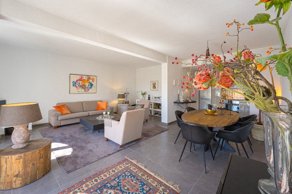 Ruim appartement van 110 m² in La Nucía – Costa Blanca, Dorp, Spanje, La Nucia, 224 m²
