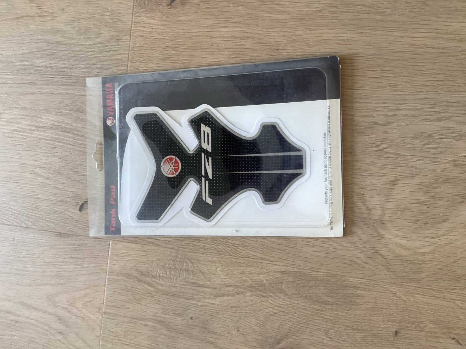 Diverse Yamaha tankstickers - Origineel en nieuw, Verzenden