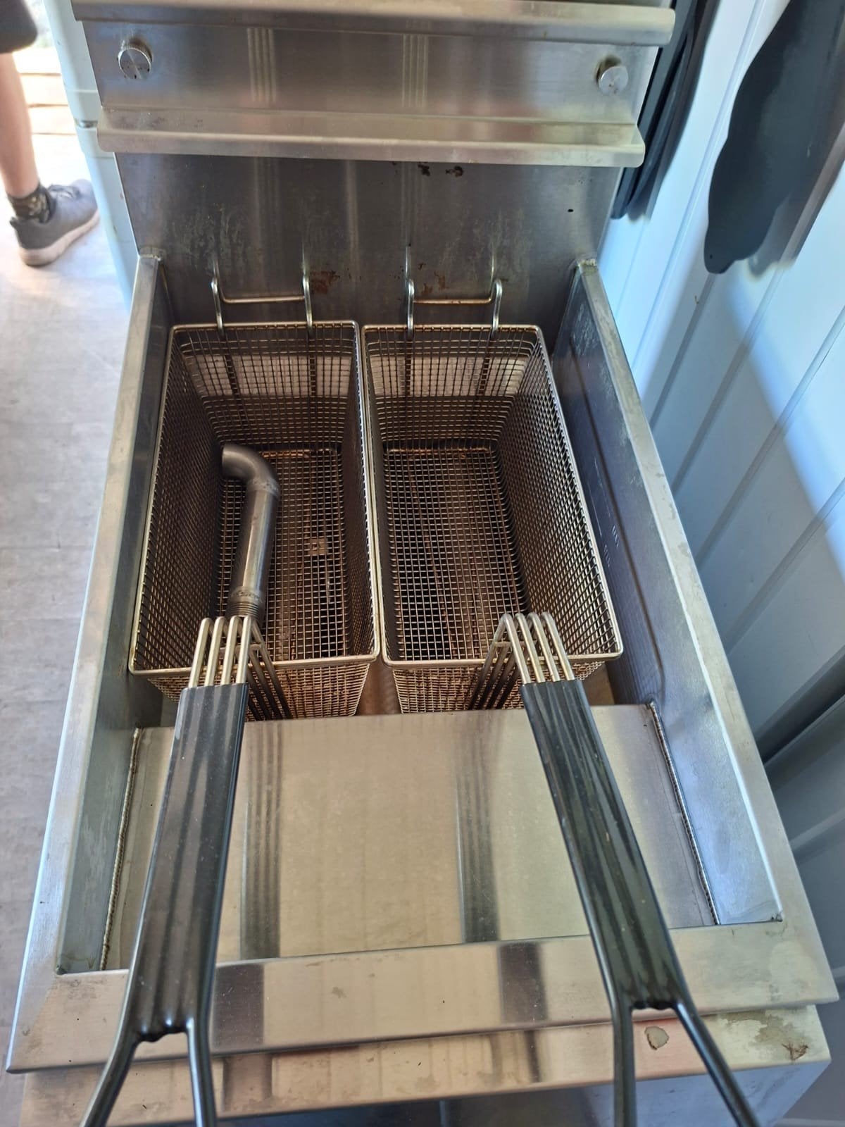 CombiSteel dubbele frituurpan op gas, Witgoed en Apparatuur, Frituurpannen, 4 liter of meer, Ophalen, Gebruikt, Duo-friteuse