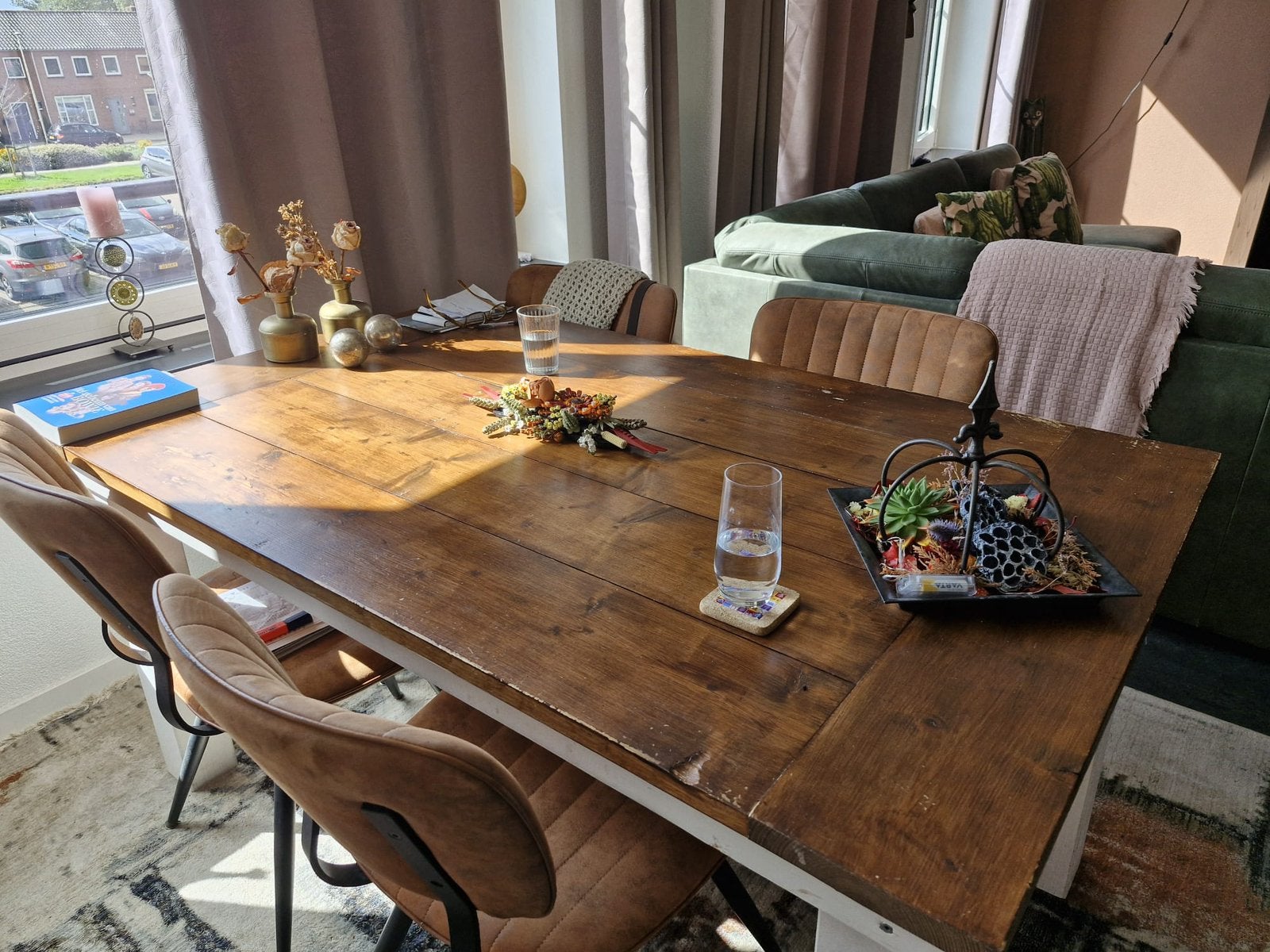Steigerhouten tafel, Ophalen
