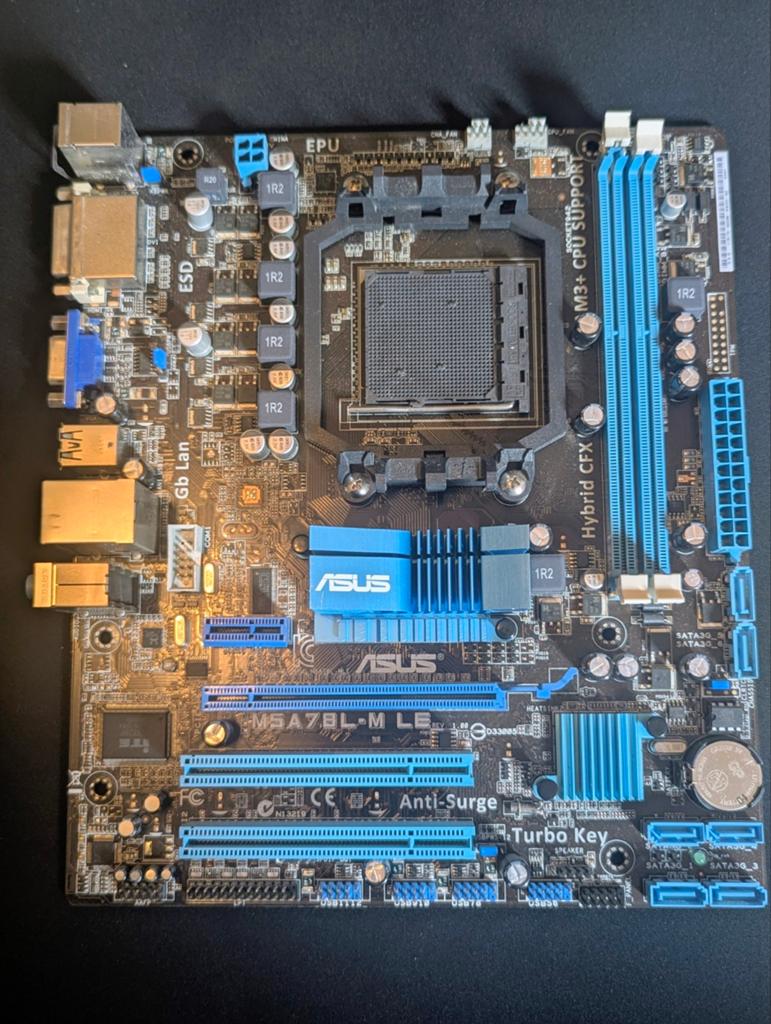 ASUS M5A78L-M LE motherboard AMD 760G Socket AM3 micro ATX, Ophalen of Verzenden, DDR3