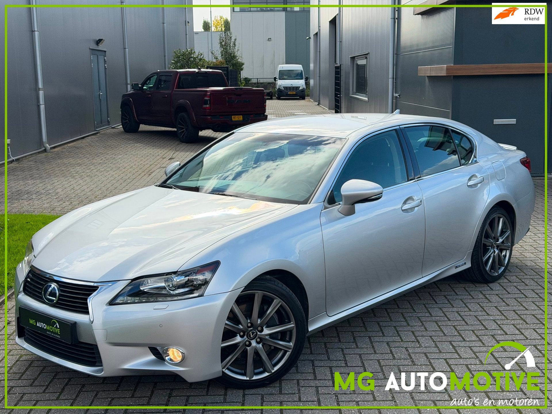 Lexus GS 300h Business Line Pro | F Sport velgen | Leder | 1, Auto's, Achterwielaandrijving, Gebruikt, Zwart, 181 pk