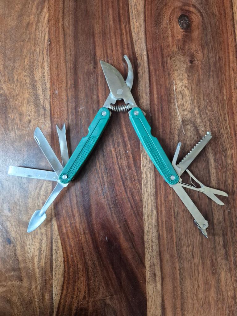 Multitool voor de tuinier: alles-in-één gereedschap, Ophalen of Verzenden, Gebruikt, Overige soorten