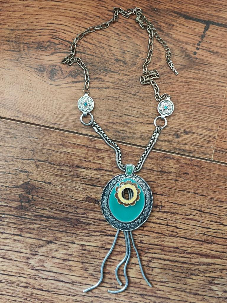 Zilverkleurig navajo style t'street paris ketting, Ophalen of Verzenden, Zo goed als nieuw, Zilver, Overige materialen