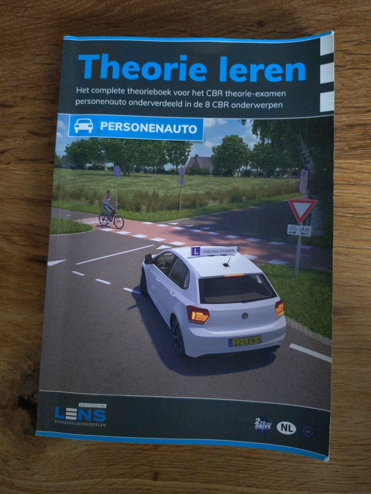Theorieboek Rijbewijs Halen + Theorie in t kort + informatie, Boeken, Ophalen of Verzenden, Gelezen, Algemeen, Lens Verkeersleermiddelen