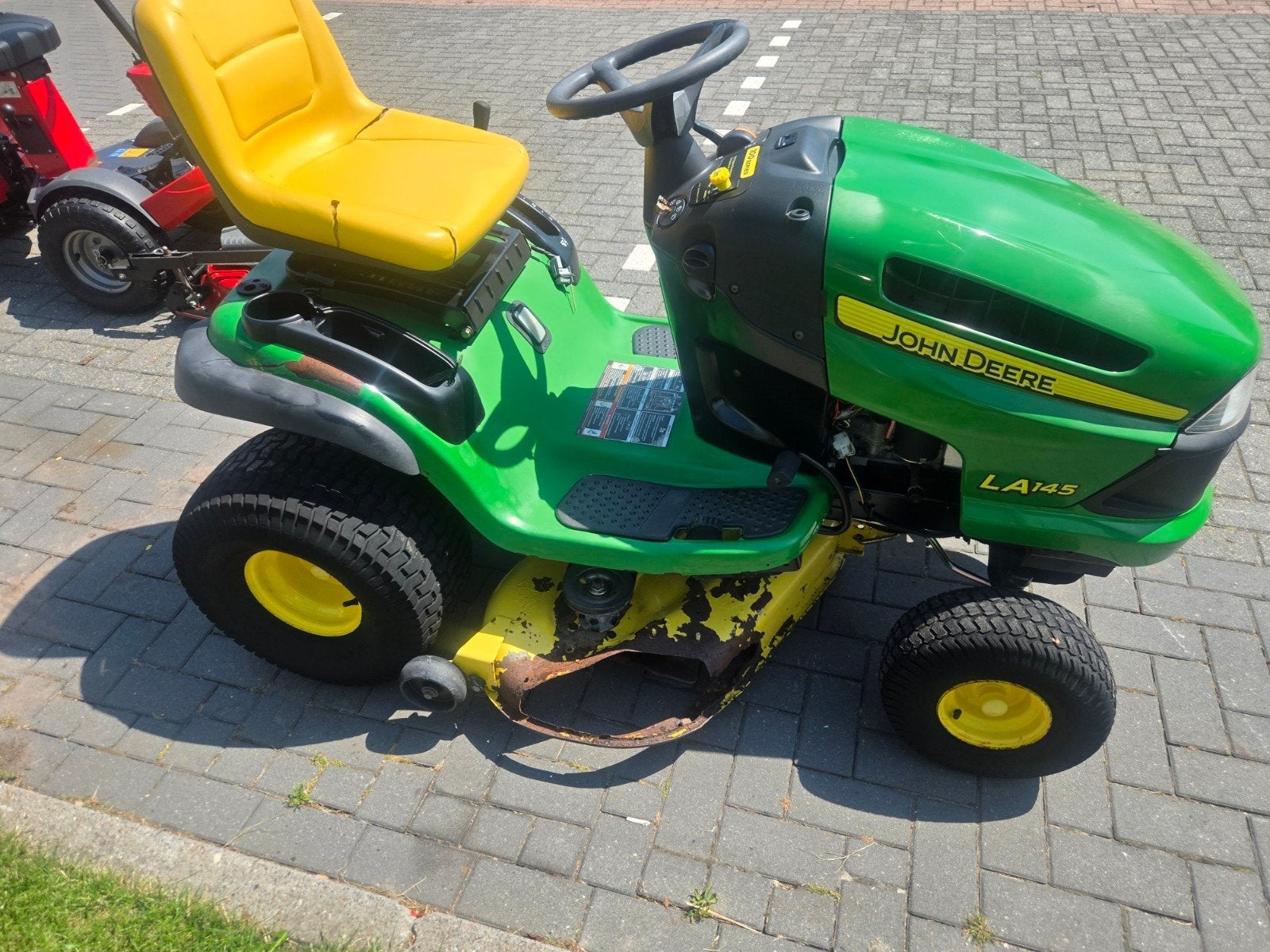 Zitmaaier  john deere  la 145  22pk 2cilinder, Ophalen, 50 cm of meer