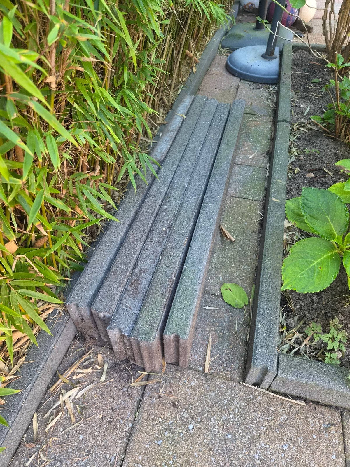 Betonnen borderranden voor tuin of pad, Tuin en Terras, Ophalen, Gebruikt, Minder dan 25 cm, Border
