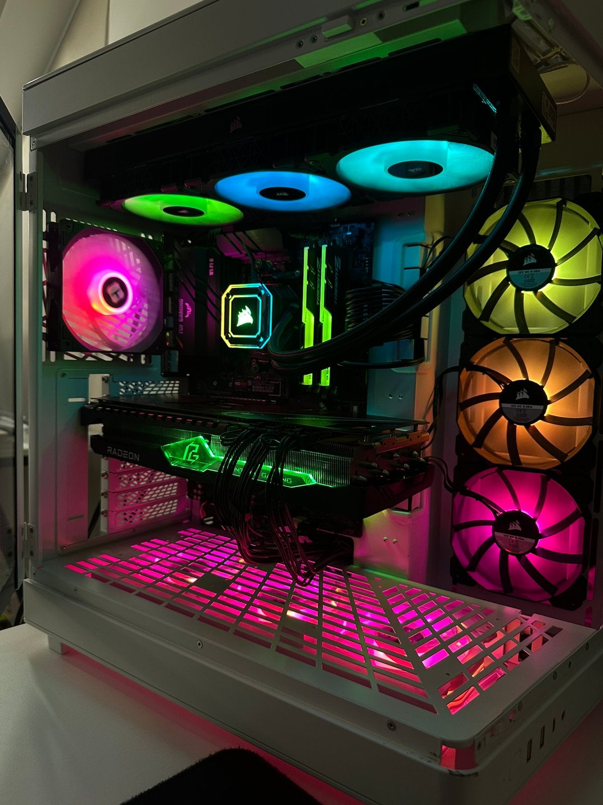 High end game pc (RX 7900 XTX), Ophalen of Verzenden, Zo goed als nieuw, Gaming, 4 Ghz of meer