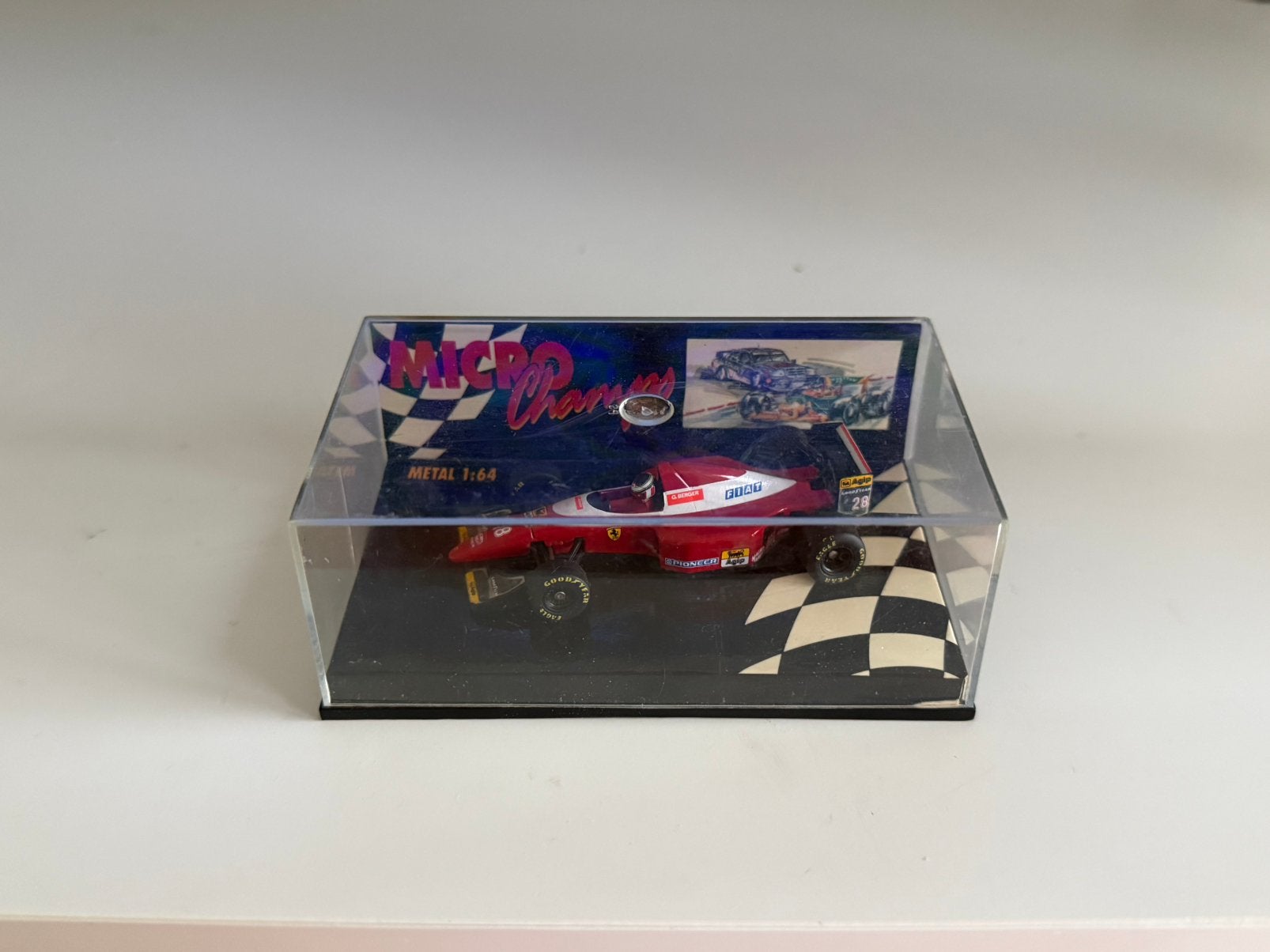 MicroChamps - Ferrari F93A Berger - Schaal 1:64, Verzenden, Zo goed als nieuw, Auto