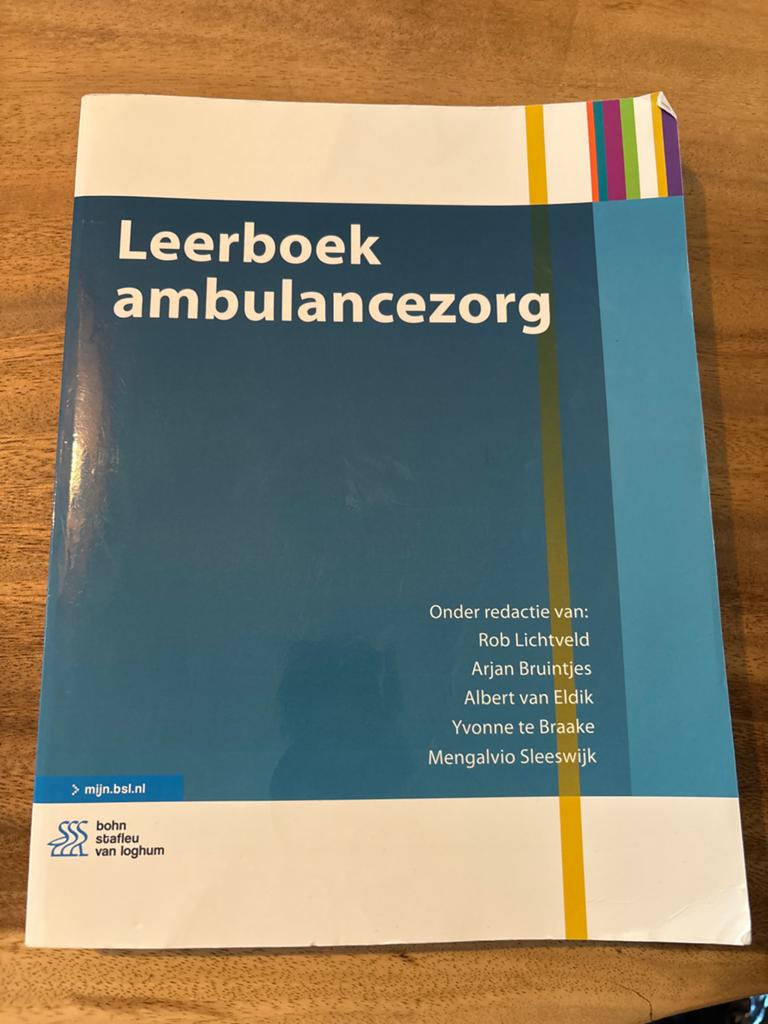 Leerboek ambulancezorg - Rob Lichtveld e.a., Ophalen of Verzenden, Beta, Zo goed als nieuw, HBO