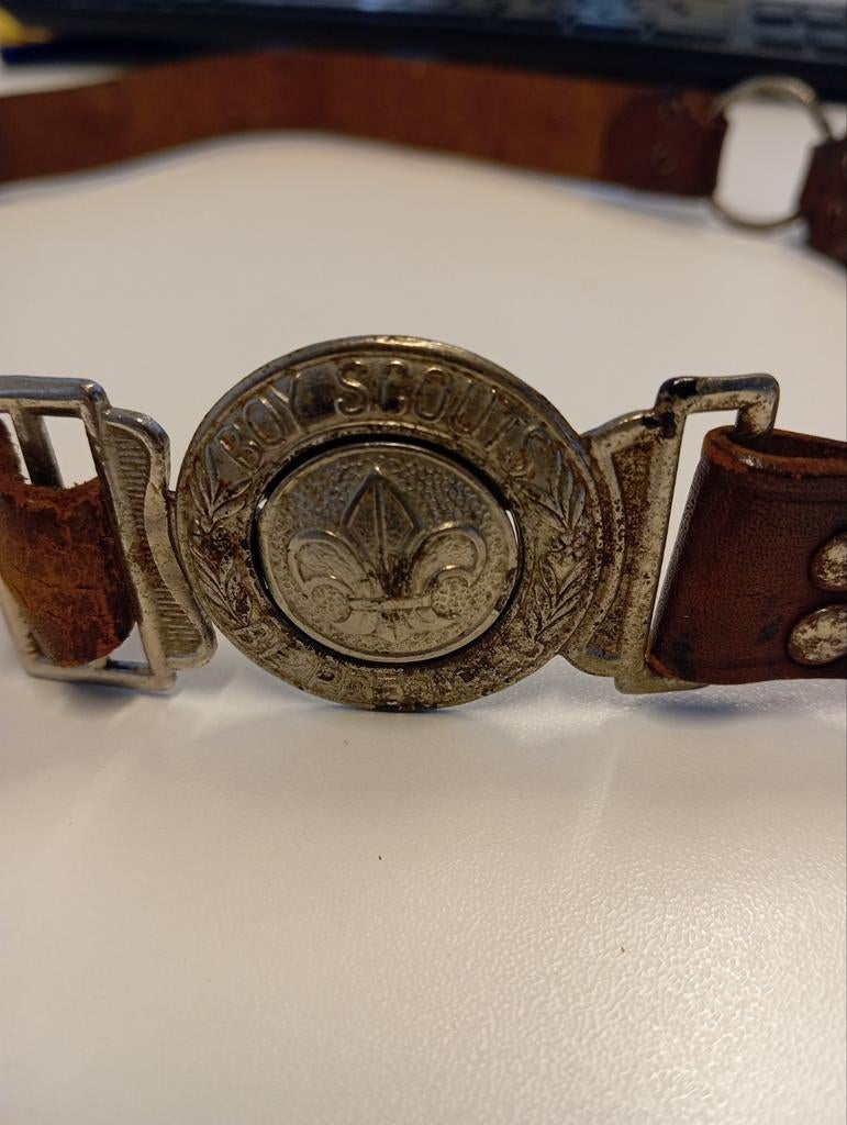 Vintage Boy Scouts Riem met Fleur-de-lis Gesp, Verzamelen, Scouting, Ophalen of Verzenden
