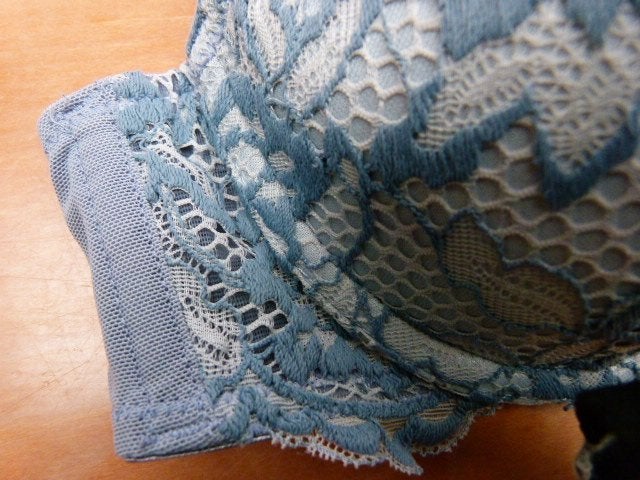 BH beugel en gevoerd Hunkemöller maat 75 B licht blauw, Hunkemöller, Verzenden, Blauw, BH