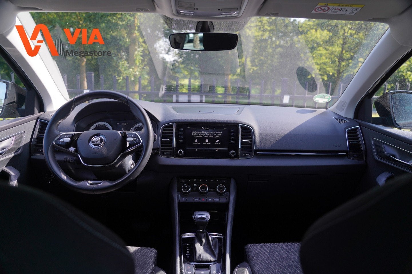 Skoda Karoq 1.5 TSI | 150PK | Trekhaak | Stoelverw. | Climat, 4 cilinders, Zwart, Karoq, SUV of Terreinwagen