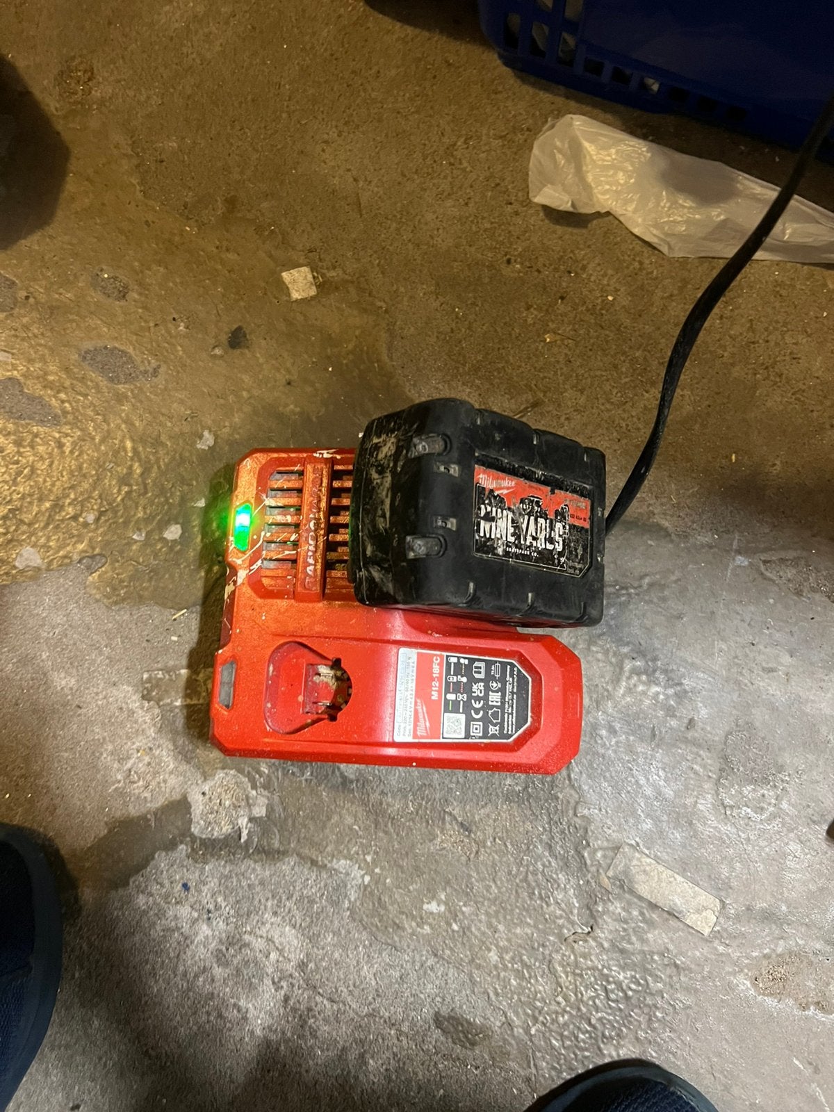 Milwaukee slijptol en accuboormachine, Ophalen of Verzenden, Gebruikt
